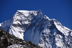 Renjo La 3 Gyachung Kang Close Up
